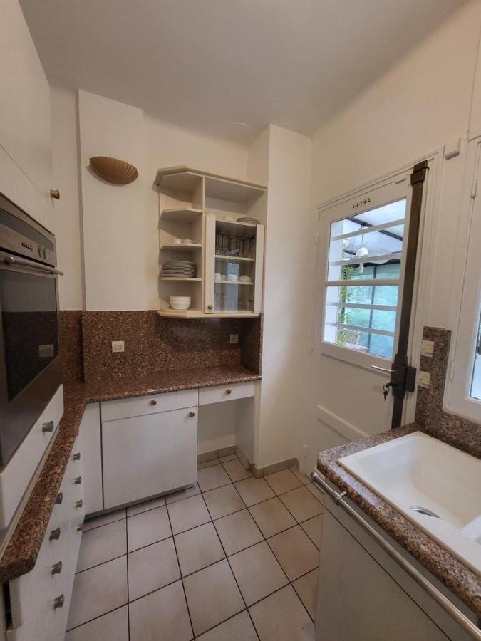 Maison A Louer 3 Chambres 사르투르빌 외부 사진