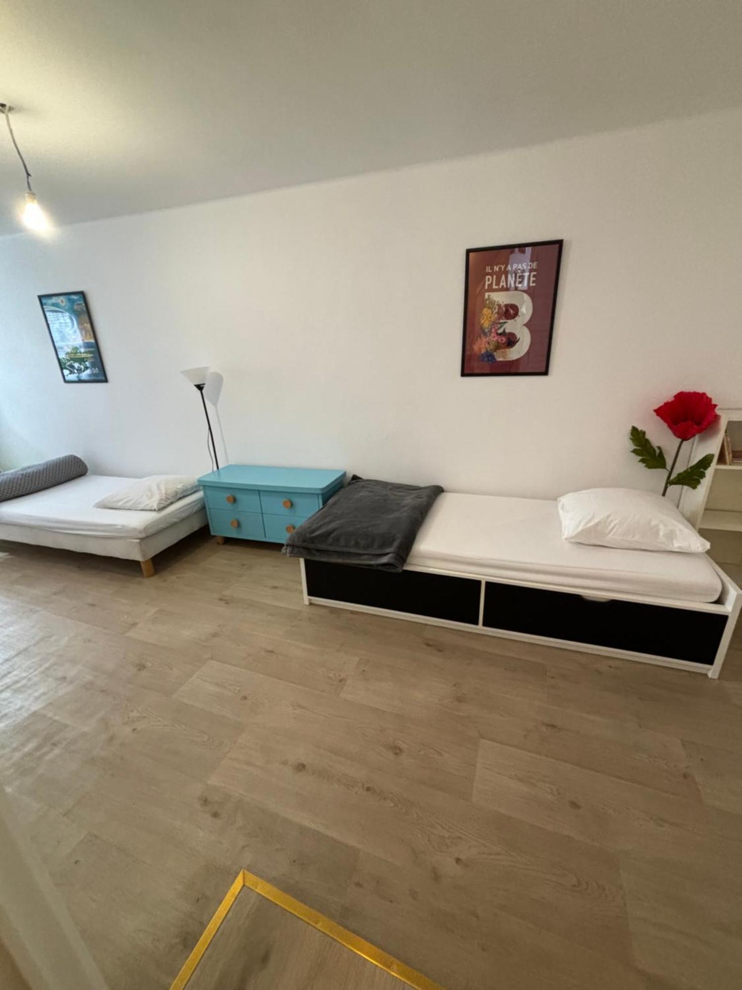 Maison A Louer 3 Chambres 사르투르빌 외부 사진